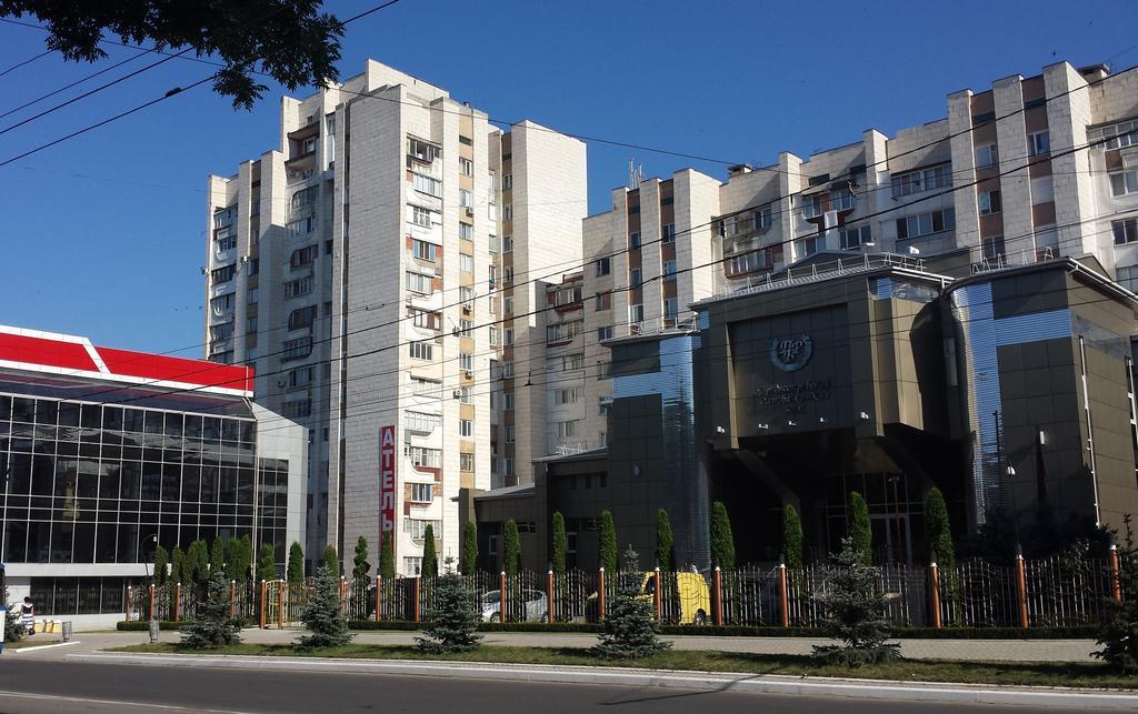 Luna Tiraspol Eksteriør bilde