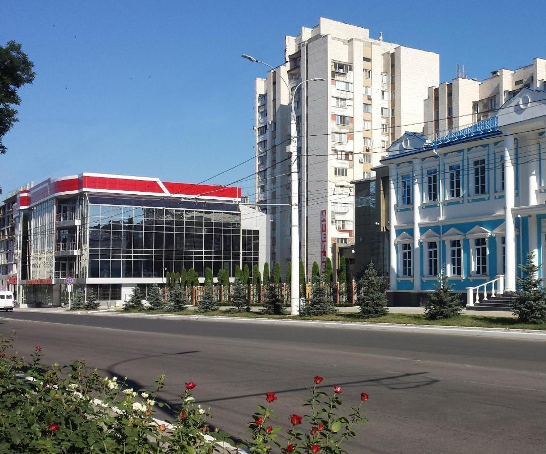 Luna Tiraspol Eksteriør bilde